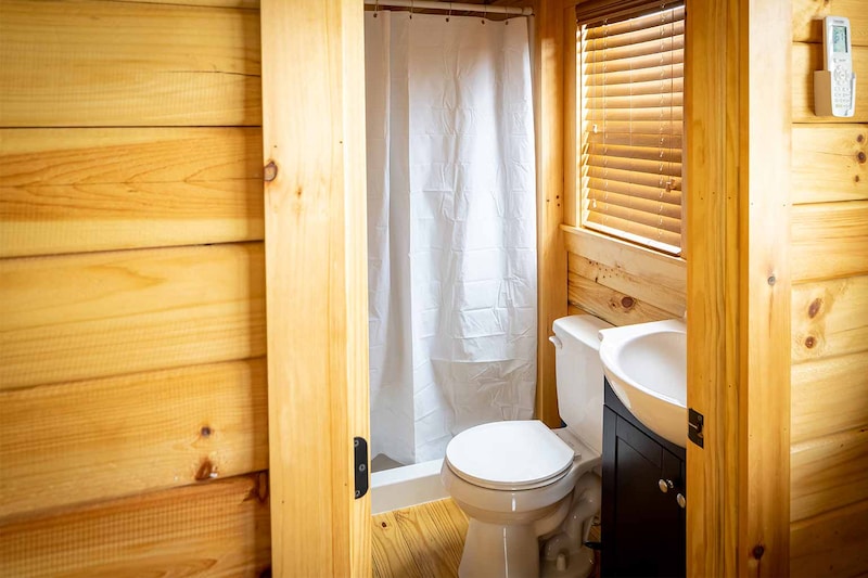 2-Bedroom Bungalow-4